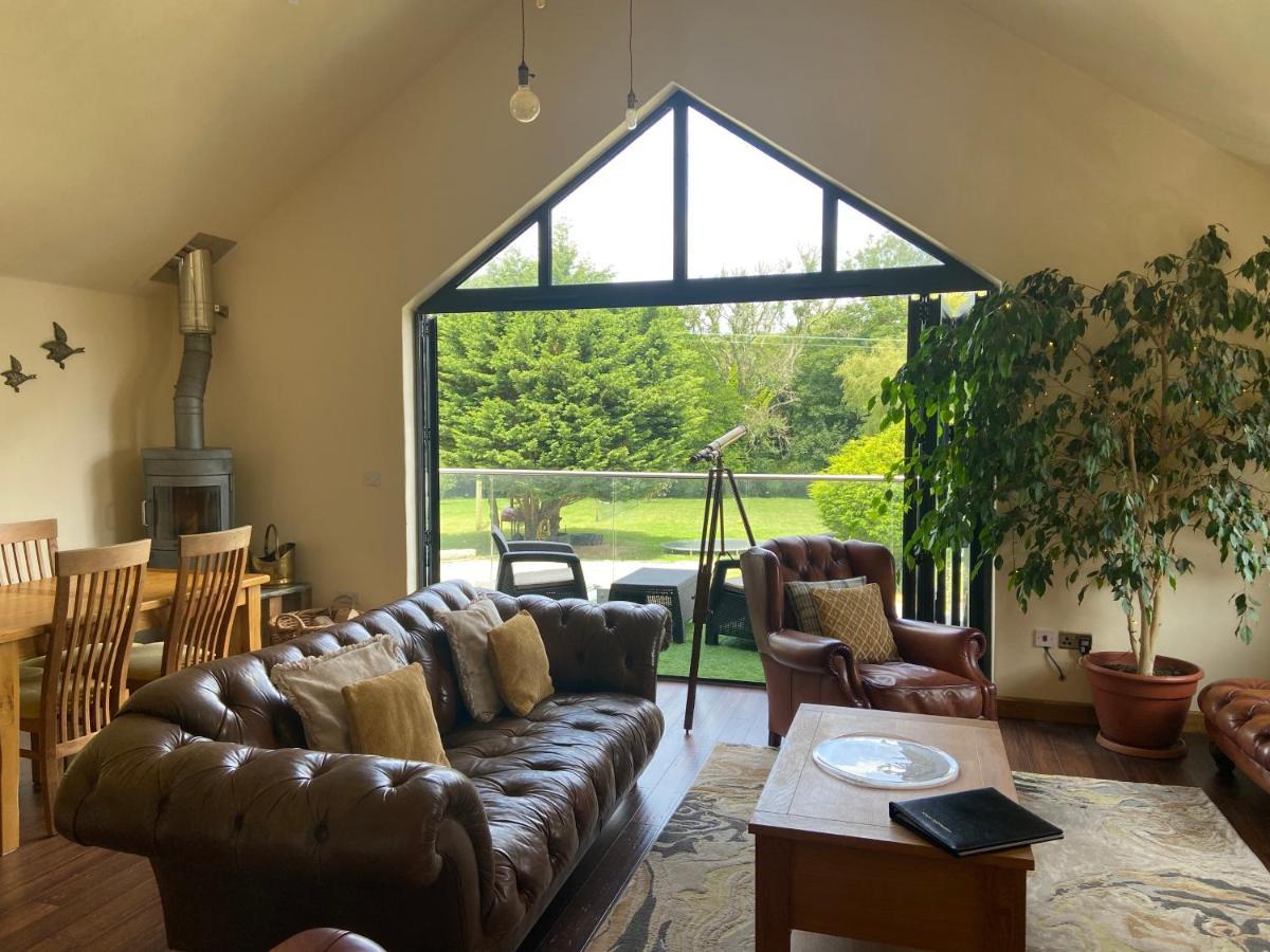 Gwills Countryside With Hot Tub Apartment *