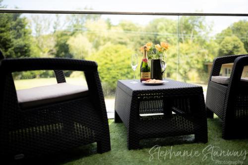 Gwills Countryside With Hot Tub Apartment